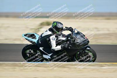 media/Feb-15-2025-TrackDaz (Sat) [[1e057f4b71]]/Group A/Session 3 - Turn 2/